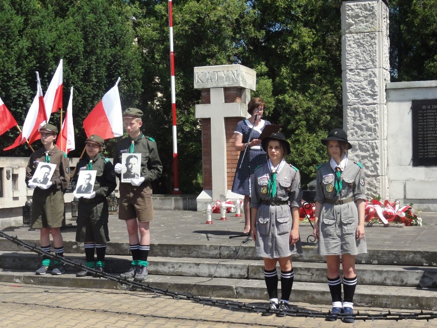 Zwoleń. Odsłonięto tablicę pamiątkową komendantów placówki Armii Krajowej 