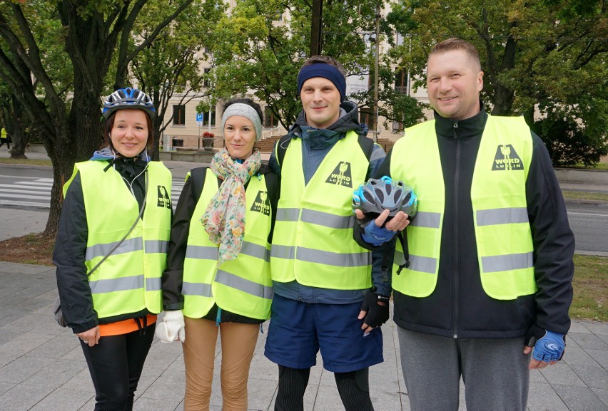 Rajd rowerowy dla hospicjum z Lublina do Pszczelej Woli. Zobacz zdjęcia