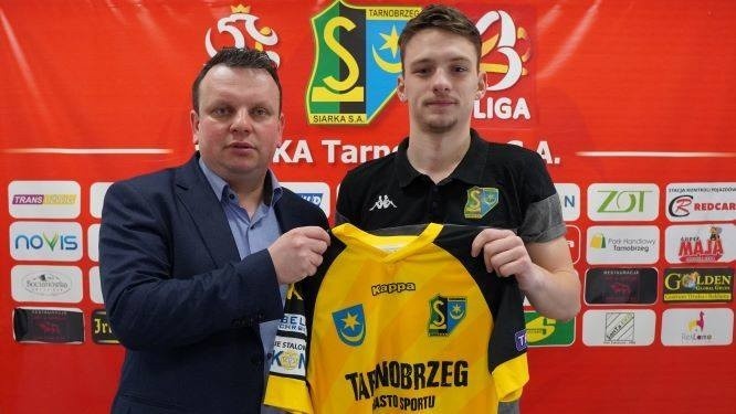 Adam Głowa trafił do Siarki Tarnobrzeg w lipcu 2020 roku, a...
