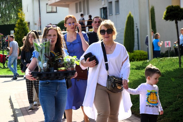 W niedzielę 7 kwietnia mieszkańcy odwiedzali Festiwal Roślin w Tarnobrzegu