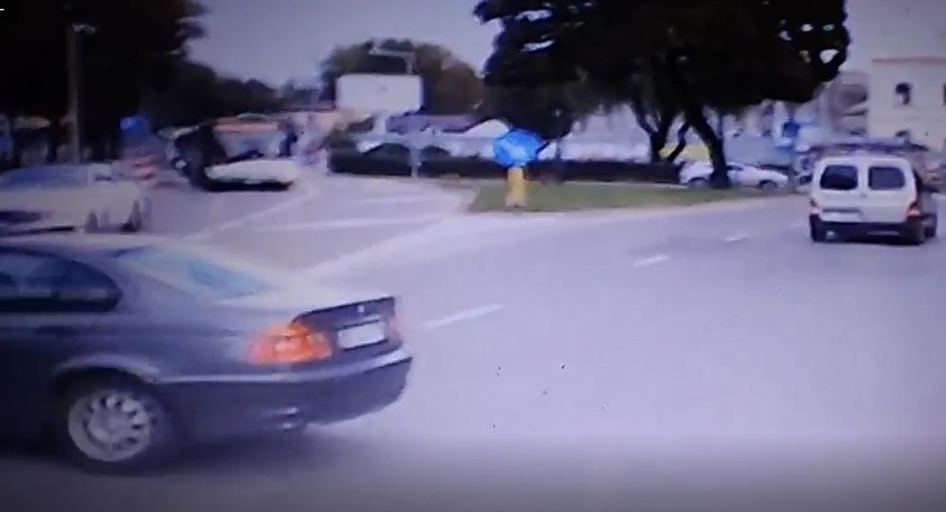 BKM. Kierowca autobusu skarży się na osobówki: zajeżdżają drogę, wymuszają pierwszeństwo (zdjęcia, wideo)