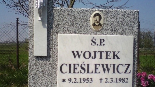 Sprawę śmiertelnego pobicia przez milicjantów V kompanii ZOMO umorzono w czerwcu 1982 roku. Później w 1990 i w 1991 roku wznawiano ją, ale mimo postawienia w stan oskarżenia jednego z ZOMO-wców, sprawę cały czas umarzano.