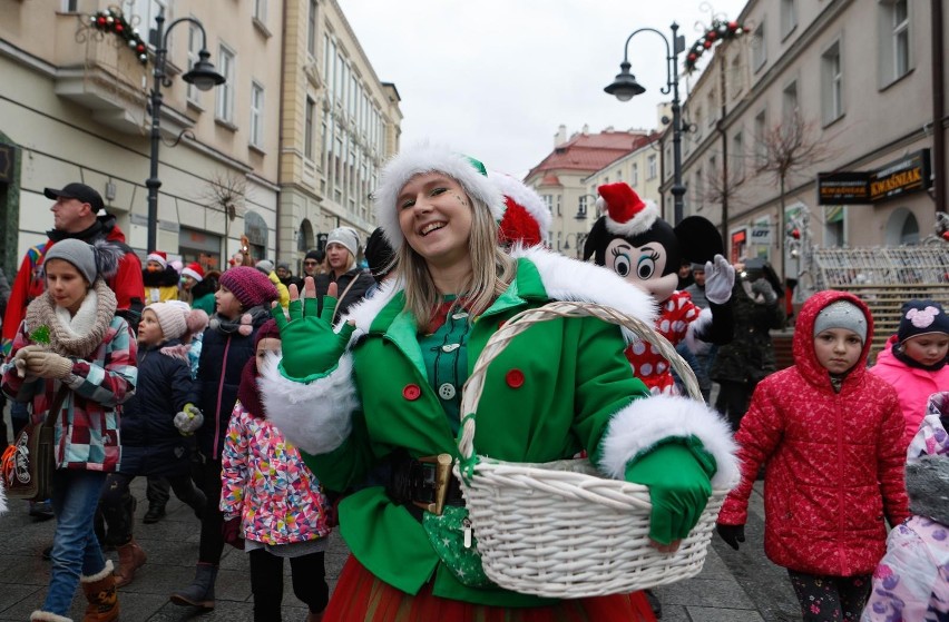 Mikołaj zawita do Świątecznych Miasteczek, na Rynek, do galerii handlowych. Sprawdź, kiedy go spotkać na Podkarpaciu