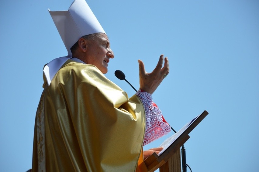 Diecezjalne Święto Rodzin i 20. rocznica wizyty św. Jana Pawła II w Starym Sączu [ZDJĘCIA]