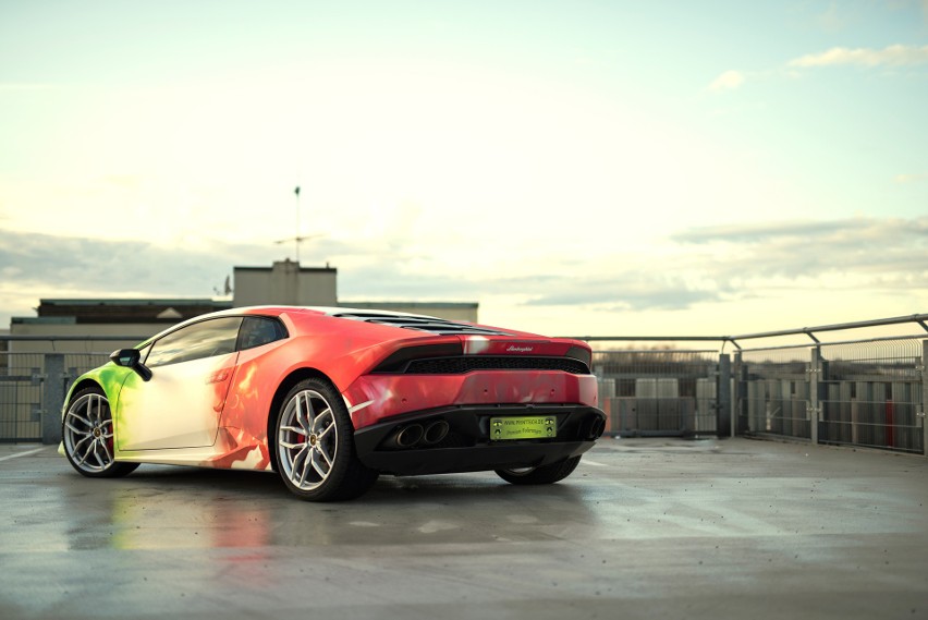 Lamborghini Huracan LP 610-4...