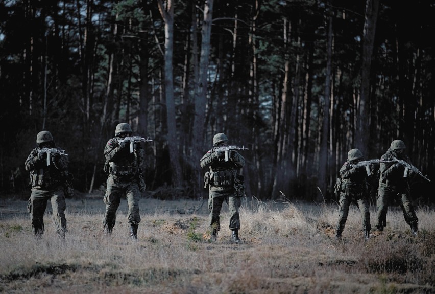 Żołnierze obrony terytorialnej zakończyli ćwiczenia [ZDJĘCIA Z POLIGONU]