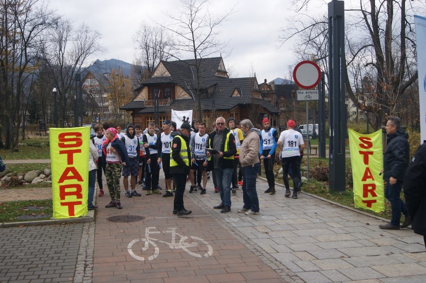 Zakopane: Dzieciaki wzięły udział w Sztafecie Niepodległości [ZDJĘCIA, WIDEO]