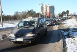 Gigantyczne korki na rondzie przy jednostce wojskowej