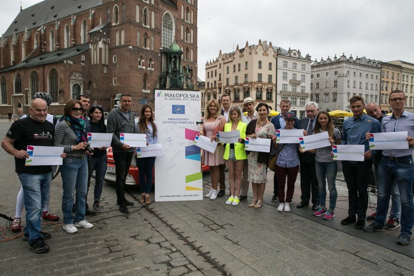 Rajd samochodów elektrycznych z Krakowa do Zakopanego