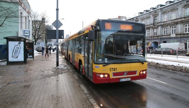 W autobusach i tramwajach jest bardzo ciepło - uważa Zofia Niechwiej