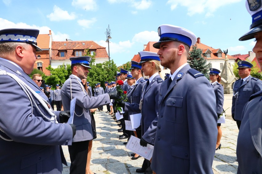 Dzięki kobietom, które wstępują w jej szeregi myślenicka policja ma coraz piękniejsze oblicze 