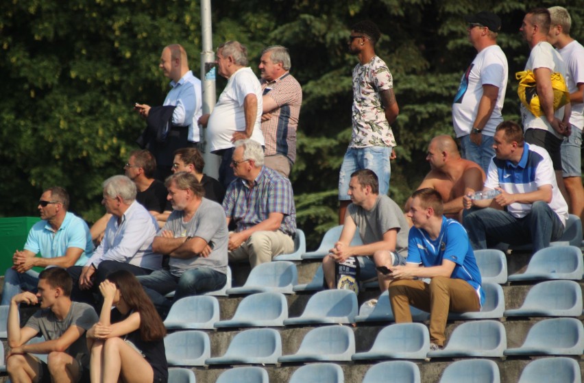 Kibice podczas meczu GKS Drwinia - Hutnik Kraków
