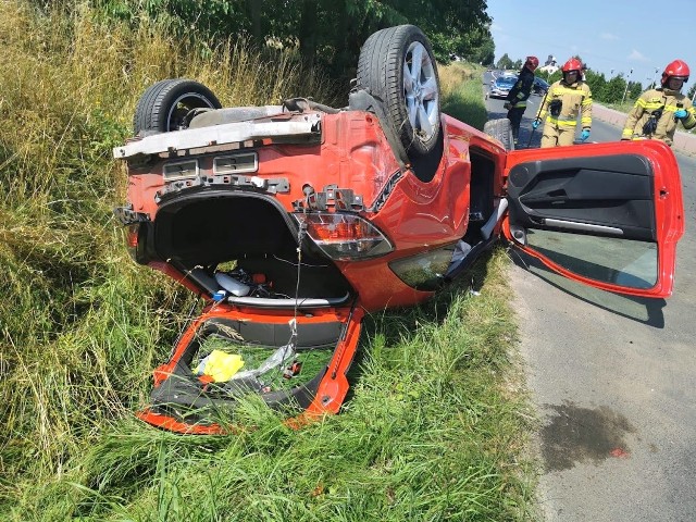 Wypadek w Prudniku. Jedna osoba jest ranna.