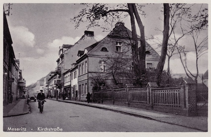 Kirchstrasse: Widok pd strony poczty