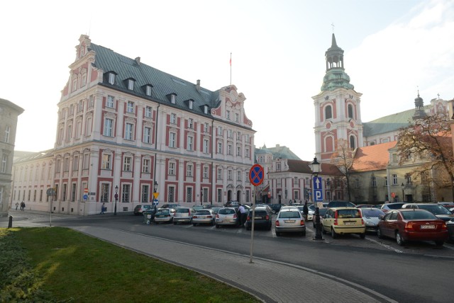 Urząd Miasta: Na rewolucję personalną w magistracie trzeba poczekać