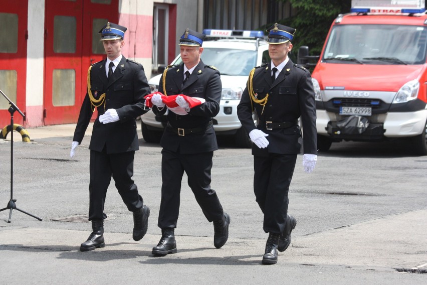 Pożegnanie komendanta w Zawierciu. St. bryg. Marek Fiutak odchodzi na emeryturę ZDJĘCIA