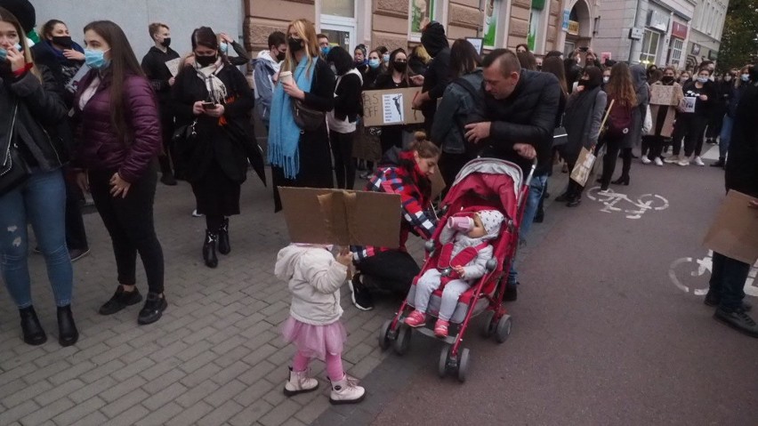 Tysiące protestujących na ulicach Koszalina