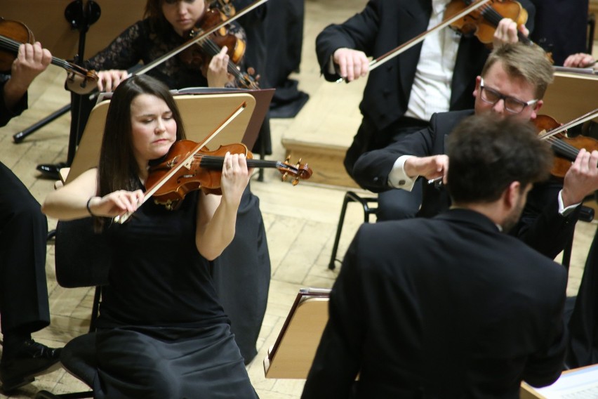 Łukasz Borowicz i Orkiestra Filharmonii Poznańskiej