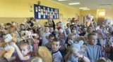 Światowy Dzień Pluszowego Misia świętowały dzieci z gminy Skalbmierz. W szkołach i przedszkolach była bardzo radośnie. Zobaczcie zdjęcia