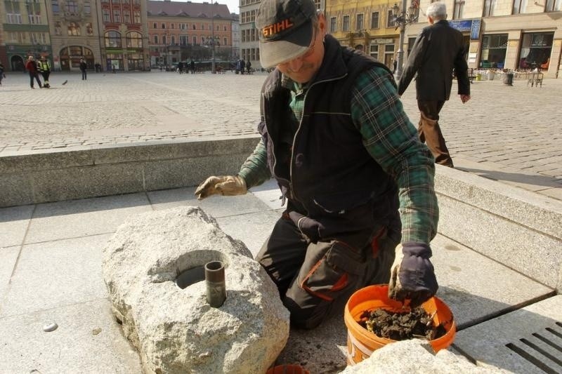 Wrocławskie fontanny zaczną działać w weekend. Trwają ich przeglądy (ZDJĘCIA)