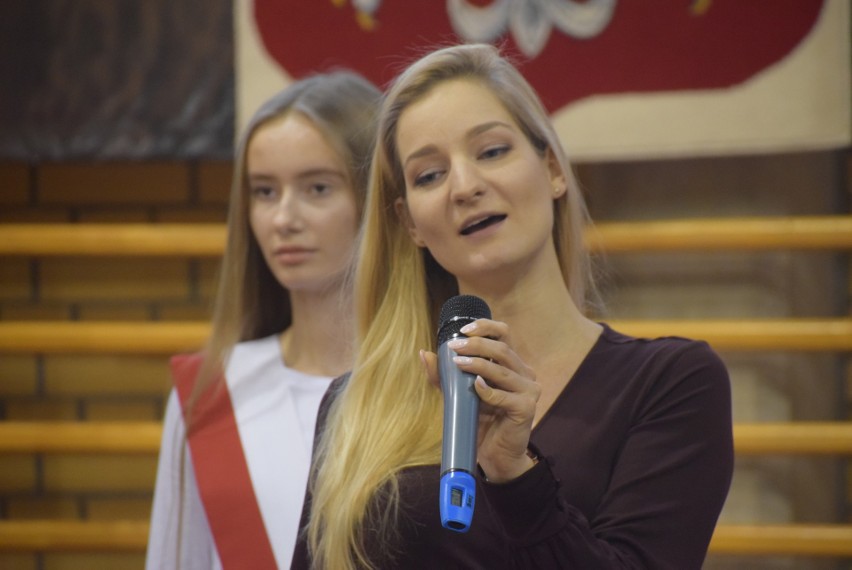 VI Liceum Ogólnokształcące. Białostocka szkoła świętuje jubileusz 100-lecia (ZDJĘCIA, WIDEO)