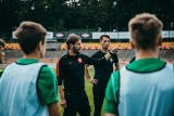 Trener Marcin Dorna, selekcjoner U17, uczył wielkopolskich trenerów. To pierwsze zajęcia dla trenerów w tym roku, zorganizowane przez WZPN 