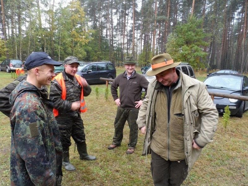 17 Dian polowało na grubą zwierzynę w Koścmidrach, w...