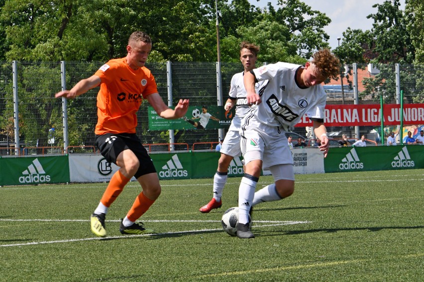 CLJ u-17. Awans wywalczony w pocie czoła. Legia Warszawa pewnie pokonała Zagłębie Lubin i zagra w finale