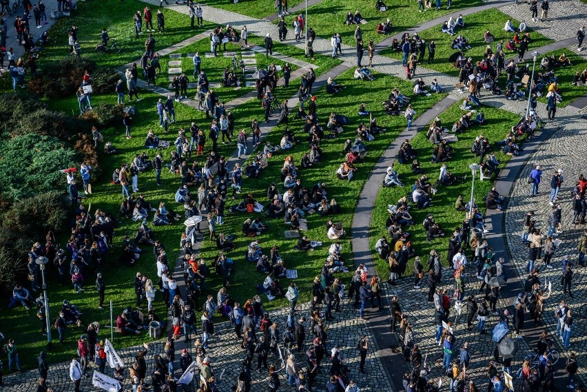 Protesty przeciwko zaostrzeniu prawa aborcyjnego odbyły się...