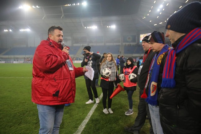 Andrzej Sługocki na swym urodzinowym meczu Piast Gliwice - Zagłębie Sosnowiec.