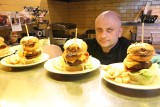 Jemy w Łodzi Burger Fest 2023. Trwa festiwal burgerów w Łodzi. Jakie burgery przygotowały łódzkie restauracje? ZDJĘCIA, CENY