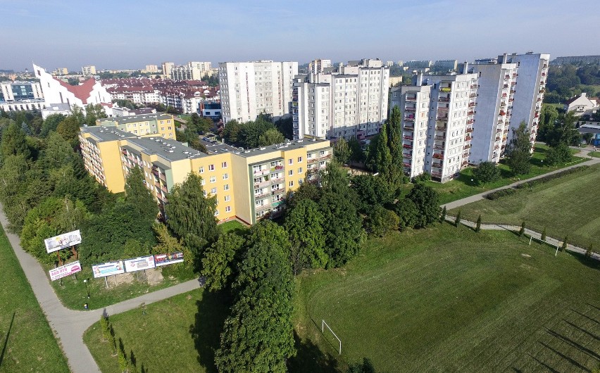 Bloki u zbiegu ul. Filaretów i Jana Pawła II