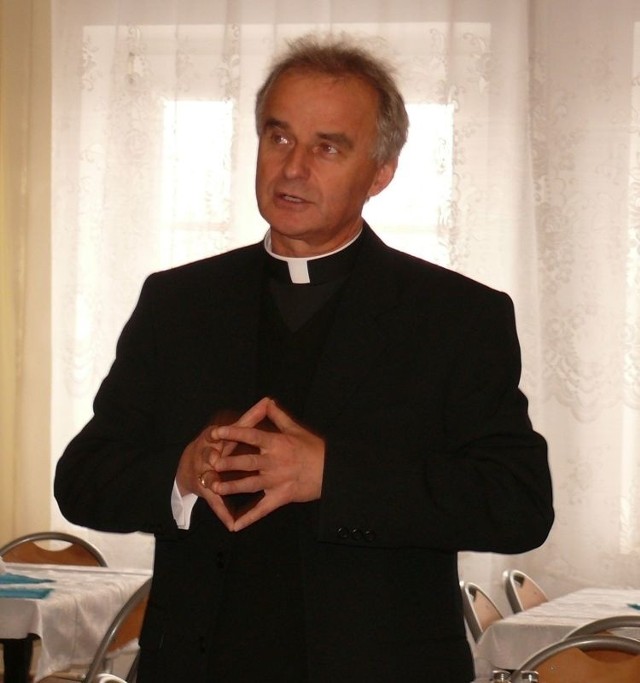 Mszę w intencji kolarzy odprawi ksiądz biskup Marian Florczyk.
