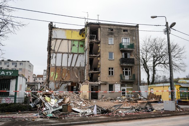 Ze wstępnych ustaleń wynika, że Tomasz J. miał uszkodzić zaw&oacute;r gazu, co doprowadziło do wybuchu w kamienicy.