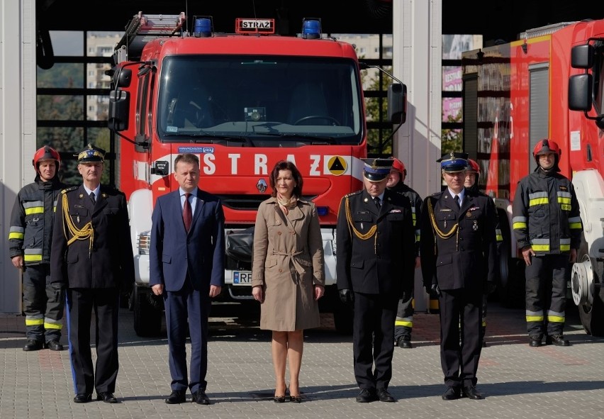 Minister spraw wewnętrznych i administracji Mariusz...