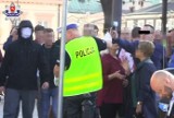 Marsz Równości w Lublinie. Tymczasowy areszt za atak na policjanta podczas kontrmanifestacji