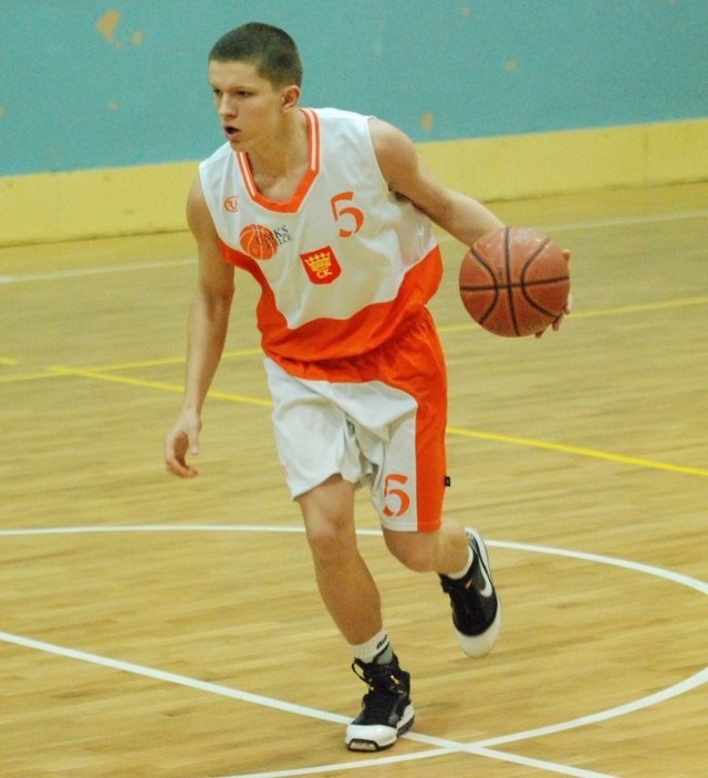 W meczu z AGH Kraków, w barwach UMKS Kielce dobrze zaprezentował się 18-letni Alan Jaworski.
