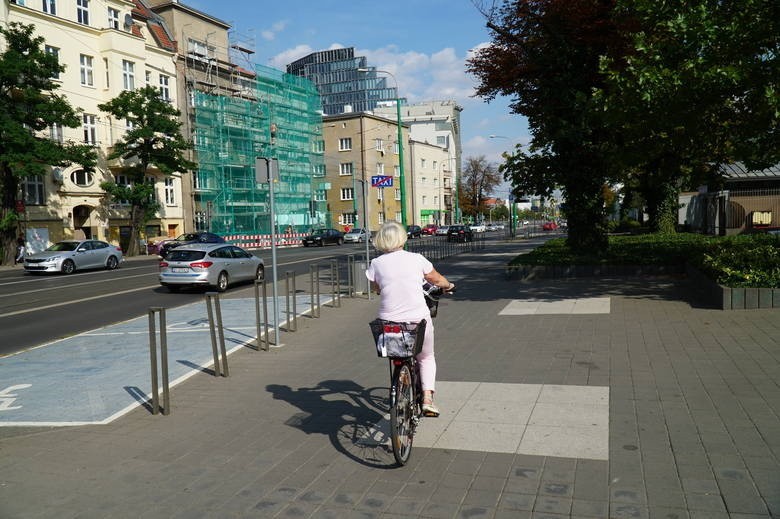 Droga rowerowa na ul. Grunwaldzkiej ma docelowo połączyć...