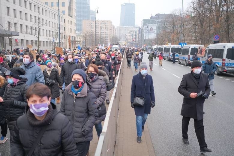 Warszawa. Górale biorą udział w strajku, który trwa w centrum stolicy