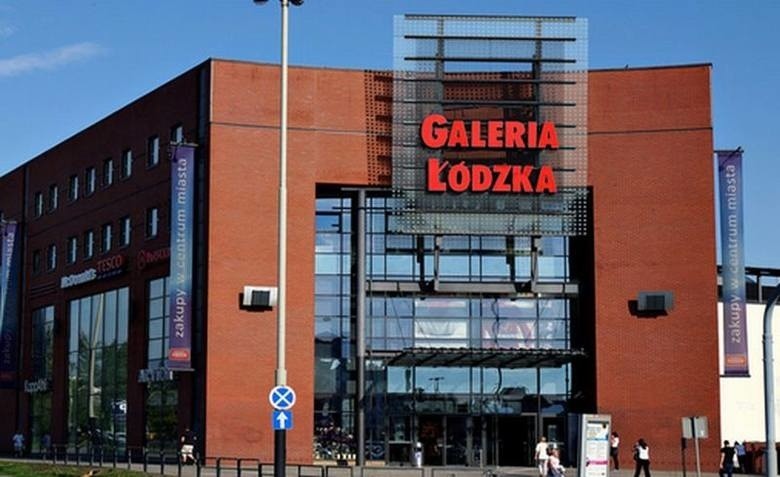 Większość sklepów w galeriach handlowych jest nieczynna