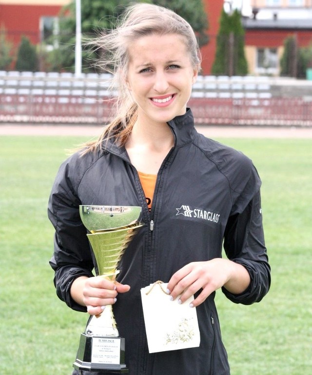 Magdalena Żebrowska z bardzo dobrym wynikiem zajęła drugie miejsce w zawodach.