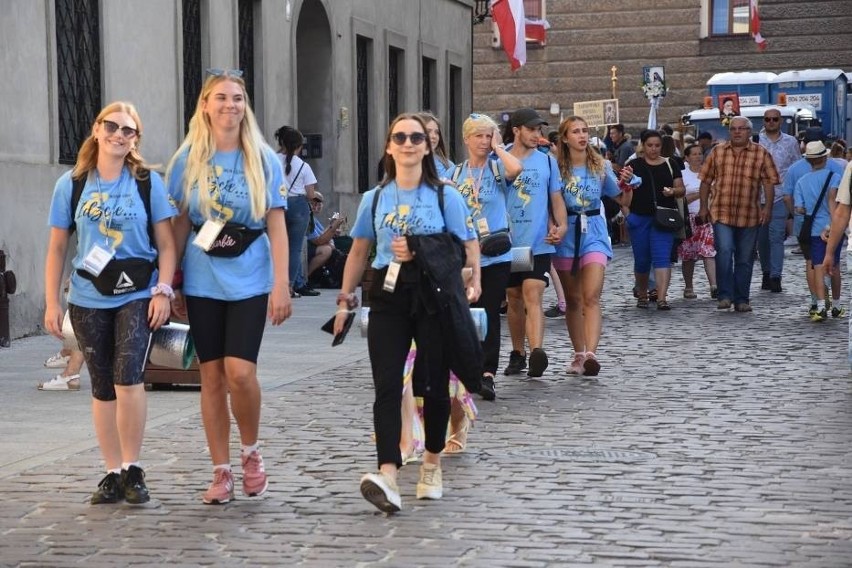 Pielgrzymka tarnowska po raz pierwszy została zorganizowana...