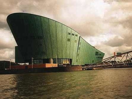 Muzeum morskie w Amsterdamie. Dziś dowiemy się, co miłośnikom morza i historii zaserwuje Szczecin.