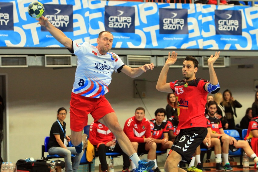Porażka piłkarzy ręcznych Azotów Puławy w Pcharze EHF. Hiszpanie z Granollers wygrali 37:30