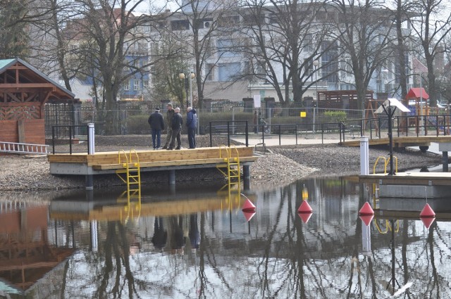 Wędkarze już lustrują stanicę nad Trzesieckiem