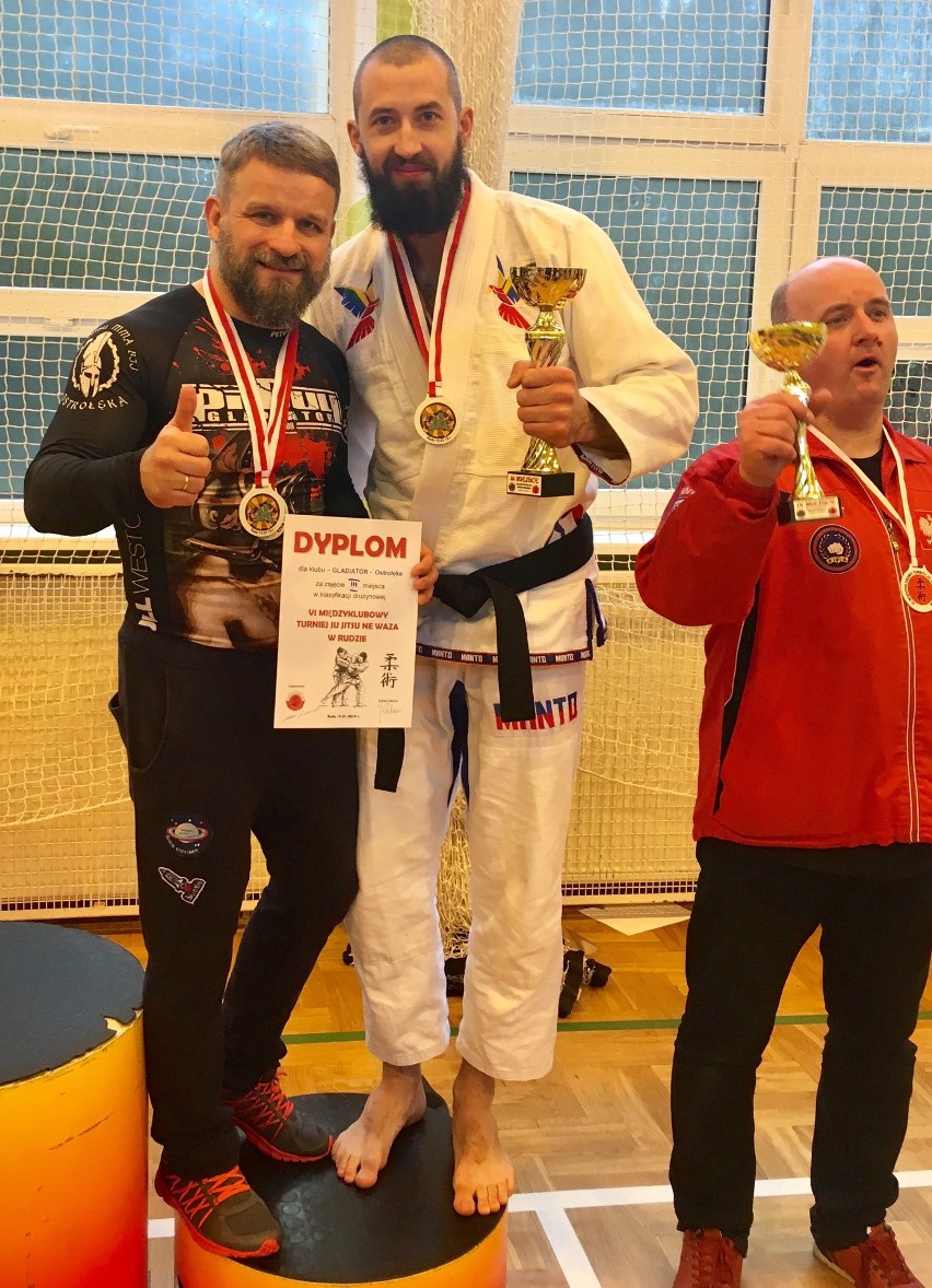 Gladiator Ostrołęka wrócił z Rudy z aż 17 medalami!