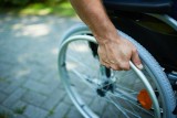Miasto szuka organizacji do realizacji usługi asystenta osoby z niepełnosprawnościami. Wnioski można składać do 12 grudnia