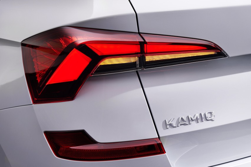 Nowa Škoda Kamiq – miejski crossover ze zmienioną „twarzą” i wyposażeniem. Czym nas zaskoczy? 