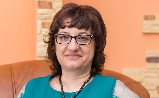 Beata Karbowniczek, Nauczyciel na Medal w powiecie kazimierskim.