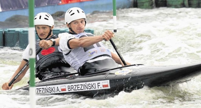 Spienione fale na torze przy Kolnej stawiały przed zawodnikami wysokie wymagania